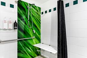 Berry Village Boutique Motel