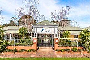 Berry Village Boutique Motel