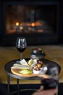 Berry Village Boutique Motel