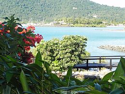 Airlie Waterfront Bed & Breakfast