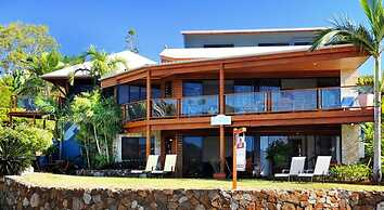 Airlie Waterfront Bed & Breakfast