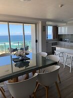 Pacific Regis Apartments