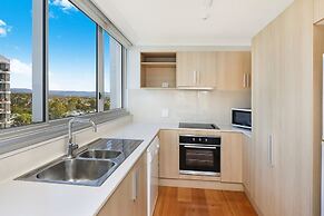 Pacific Regis Apartments