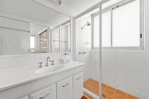 Pacific Regis Apartments