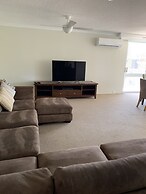 Pacific Regis Apartments