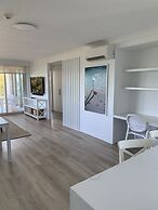 Pacific Regis Apartments