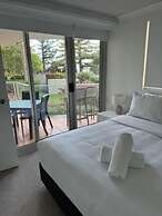 Pacific Regis Apartments