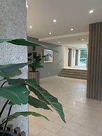 Pacific Regis Apartments