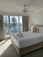 Pacific Regis Apartments