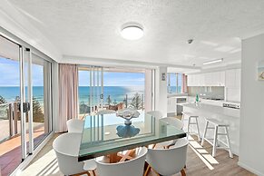 Pacific Regis Apartments