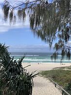 Pacific Regis Apartments