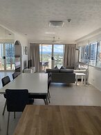 Pacific Regis Apartments