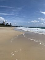 Pacific Regis Apartments