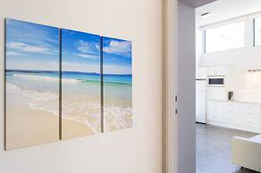 By the Beach B&B and Apartments