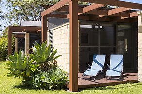 By the Beach B&B and Apartments