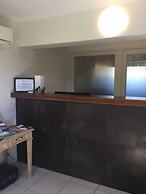 Bathurst Studio Apartments