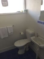 Bathurst Studio Apartments