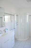 Beachway Motel & Restaurant