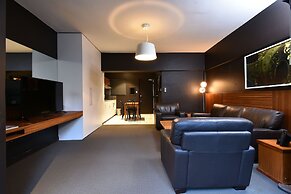 Riverview On Mount Street