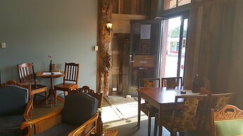 The Bears Went Over the Mountain