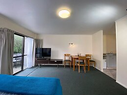 Pembrooke Motor Lodge