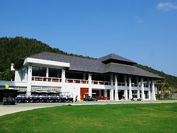 Alpine Golf Resort Chiang Mai