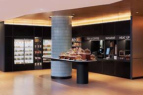 Resorts World Sentosa - Hotel Ora