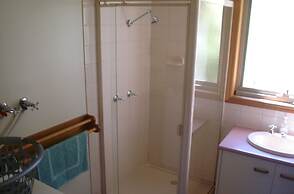 Grampians View Cottages and Units