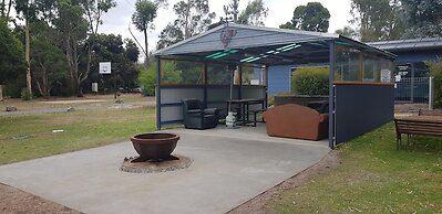 Grampians View Cottages and Units