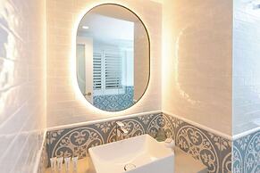 The Beachcomber Hotel & Resort, Ascend Hotel Collection