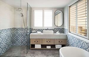 The Beachcomber Hotel & Resort, Ascend Hotel Collection