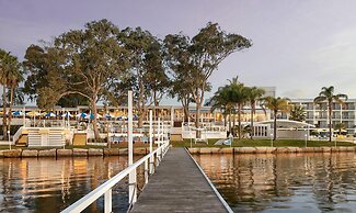 The Beachcomber Hotel & Resort, an Ascend Collection Resort