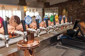 The Beachcomber Hotel & Resort, Ascend Hotel Collection