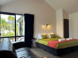 Alpine Glacier Motel