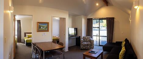 Alpine Glacier Motel