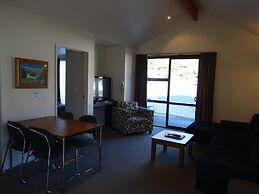 Alpine Glacier Motel