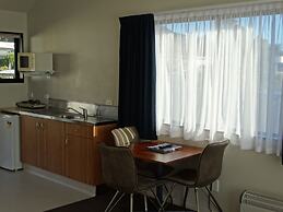 Alpine Glacier Motel