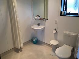 Alpine Glacier Motel