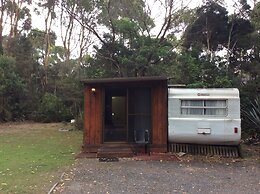 Crayfish Creek Van & Cabin Park