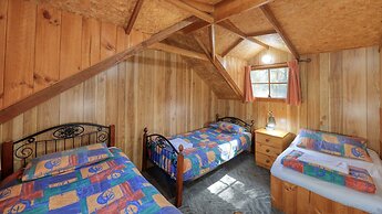 Crayfish Creek Van & Cabin Park