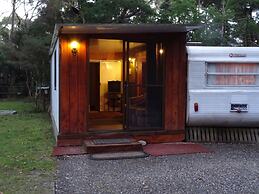 Crayfish Creek Van & Cabin Park