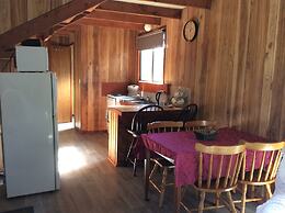 Crayfish Creek Van & Cabin Park