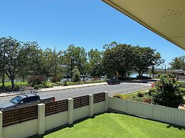 Cityville Luxury Apartments & Motel