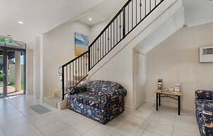 Cityville Luxury Apartments & Motel