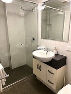 Cityville Luxury Apartments & Motel