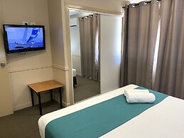 Cityville Luxury Apartments & Motel