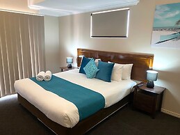 Cityville Luxury Apartments & Motel