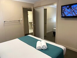 Cityville Luxury Apartments & Motel