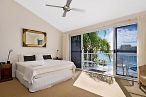 Skippers Cove Waterfront Resort