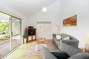 Poinciana Cottages